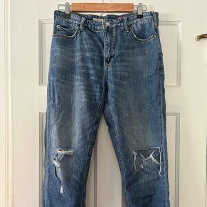 Anthropologie Pilcro Boyfriend Distressed Denim Jeans Size 28
